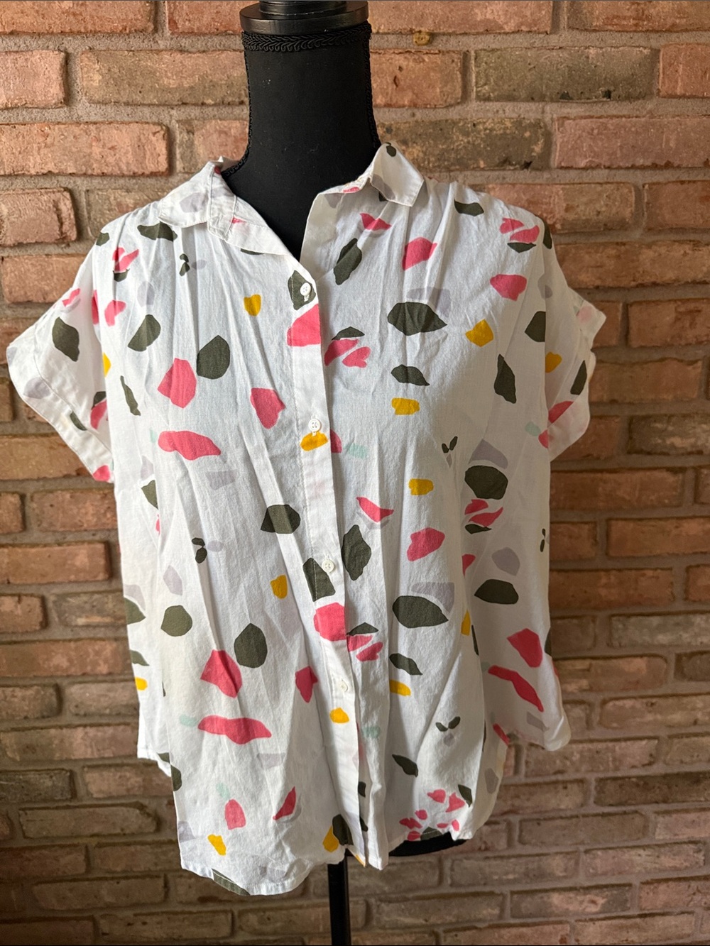 Lilla P White Button-Up Blouse with Pink, Olive & Yellow Abstract Print